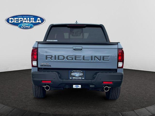 Photo of 2025 Sonic Gray Pearl Honda Ridgeline