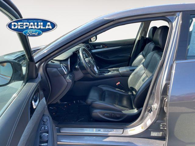 Photo of 2016 Gun Metallic Nissan Maxima