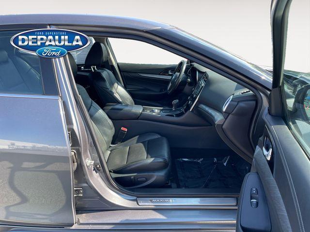 Photo of 2016 Gun Metallic Nissan Maxima