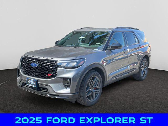 Photo of 2025 Gray Ford Explorer