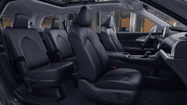 Photo of 2025 Wind Chill Pearl Toyota Grand Highlander