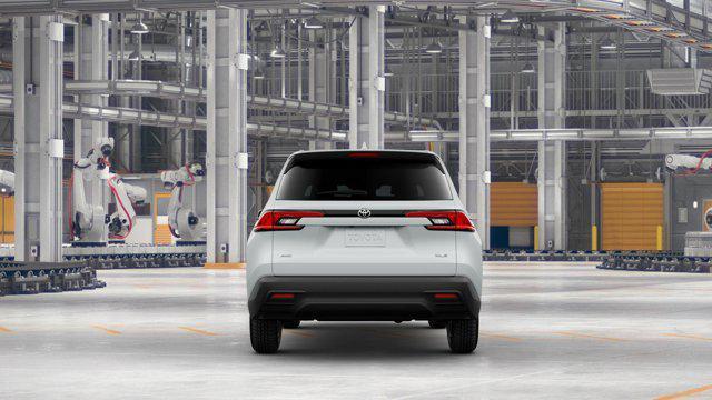 Photo of 2025 Wind Chill Pearl Toyota Grand Highlander