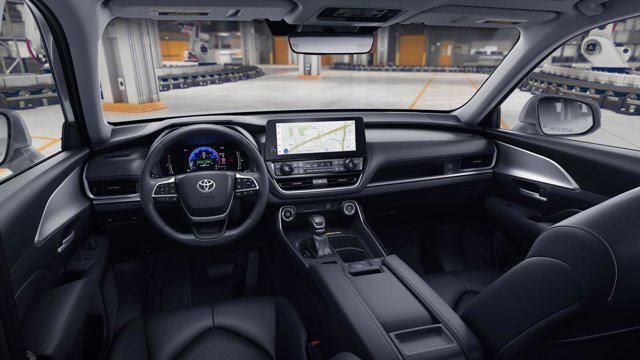 Photo of 2025 Wind Chill Pearl Toyota Grand Highlander