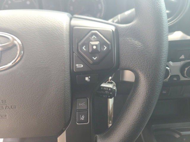 Photo of 2022 White Toyota Tacoma