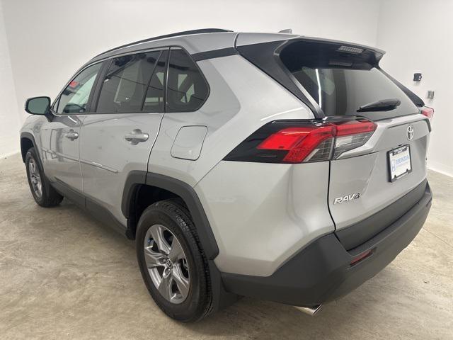 Photo of 2022 Silver Sky Metallic Toyota RAV4