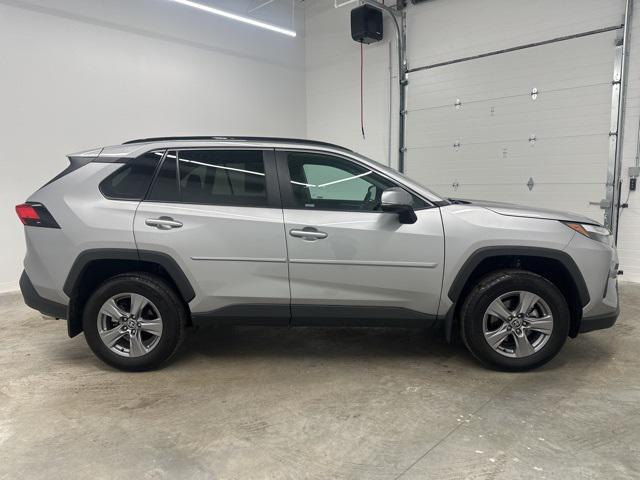 Photo of 2022 Silver Sky Metallic Toyota RAV4