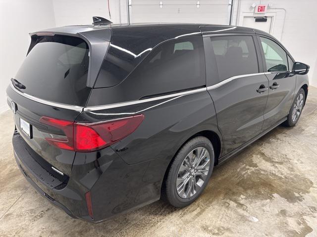 Photo of 2026 Crystal Black Pearl Honda Odyssey