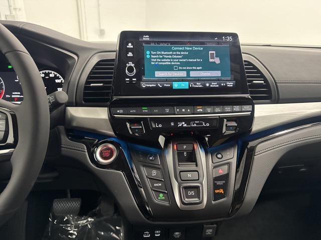 Photo of 2026 Crystal Black Pearl Honda Odyssey