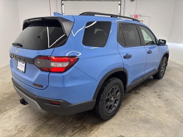 Photo of 2025 Sky Honda Pilot
