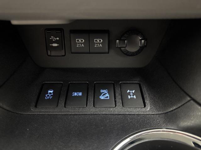 Photo of 2018 Predawn Gray Mica Toyota Highlander