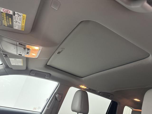 Photo of 2018 Predawn Gray Mica Toyota Highlander