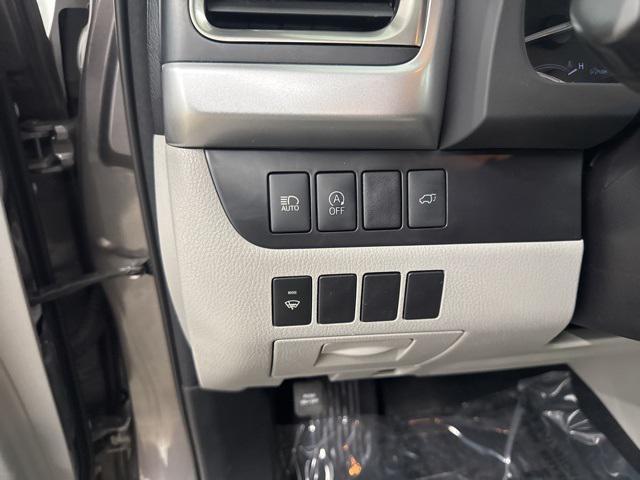 Photo of 2018 Predawn Gray Mica Toyota Highlander
