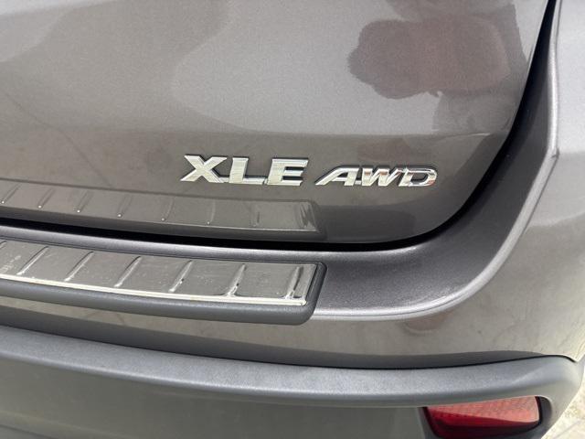 Photo of 2018 Predawn Gray Mica Toyota Highlander