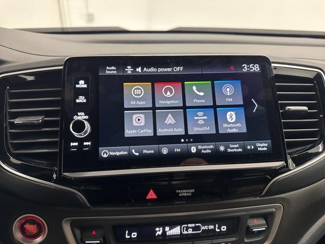 Photo of 2025 Gray Honda Ridgeline