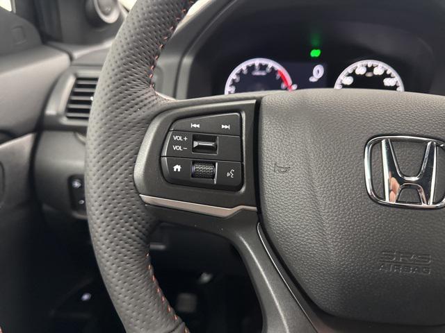 Photo of 2025 Gray Honda Ridgeline