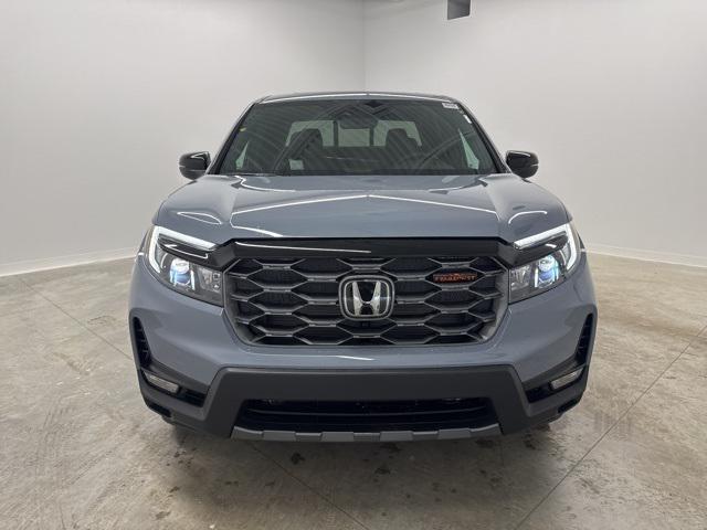Photo of 2025 Gray Honda Ridgeline