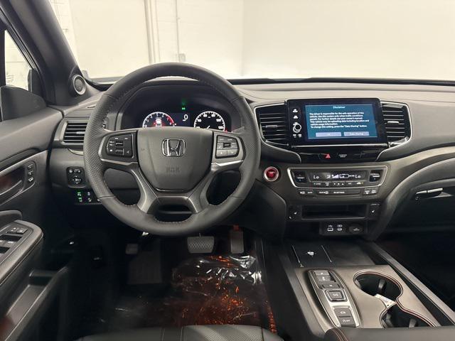 Photo of 2025 Gray Honda Ridgeline