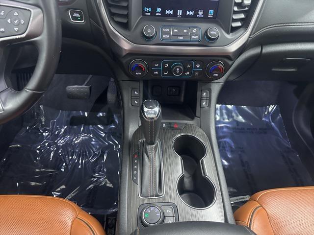 Photo of 2018 Black Cherry Metallic GMC Acadia