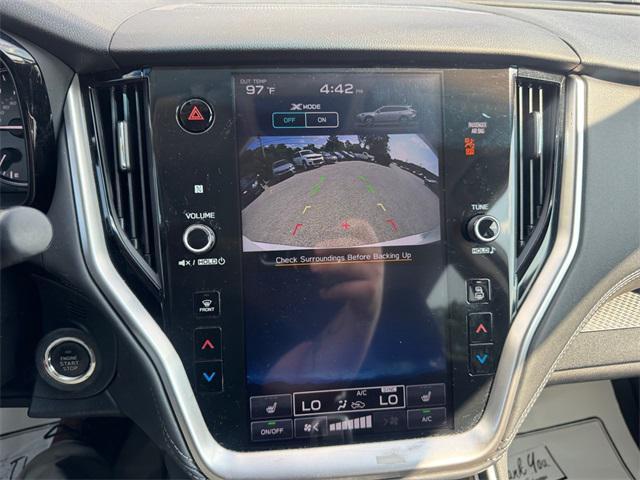 Photo of 2022 Crystal White Pearl Subaru Outback
