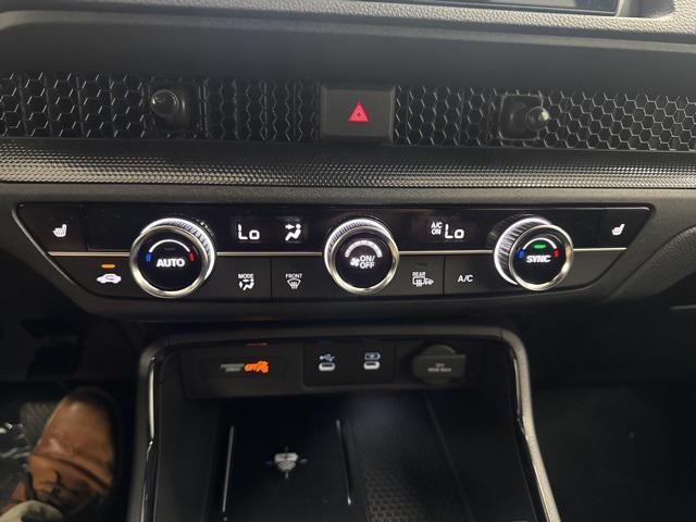 Photo of 2026 Solar Silver Metallic Honda CR-V Hybrid