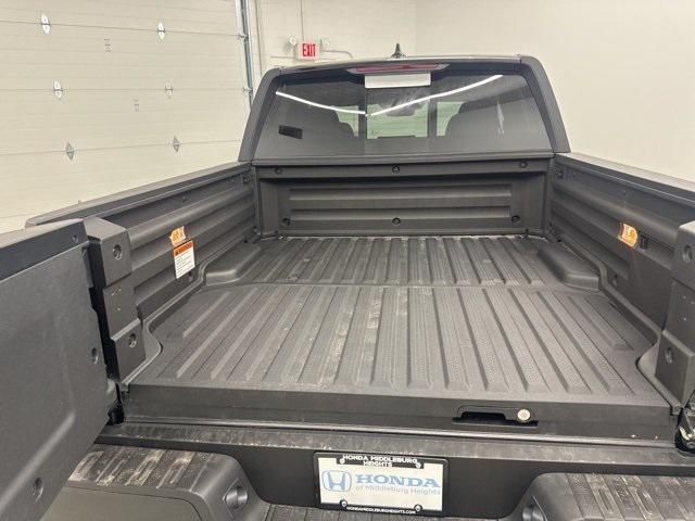 Photo of 2025 Crystal Black Pearl Honda Ridgeline