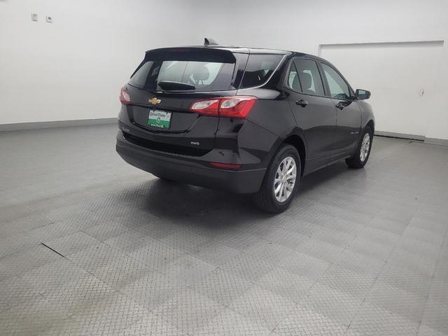Photo of 2019 Mosaic Black Metallic Chevrolet Equinox