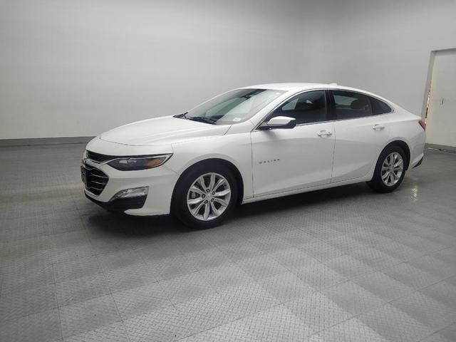 Photo of 2023 Summit White Chevrolet Malibu