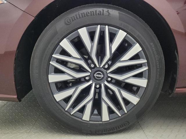 Photo of 2024 Red Nissan Altima