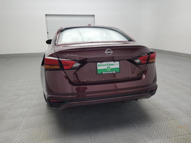 Photo of 2024 Red Nissan Altima