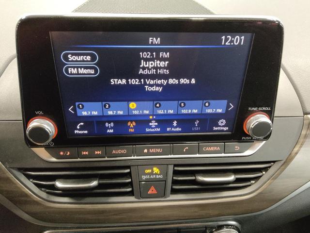 Photo of 2024 Red Nissan Altima