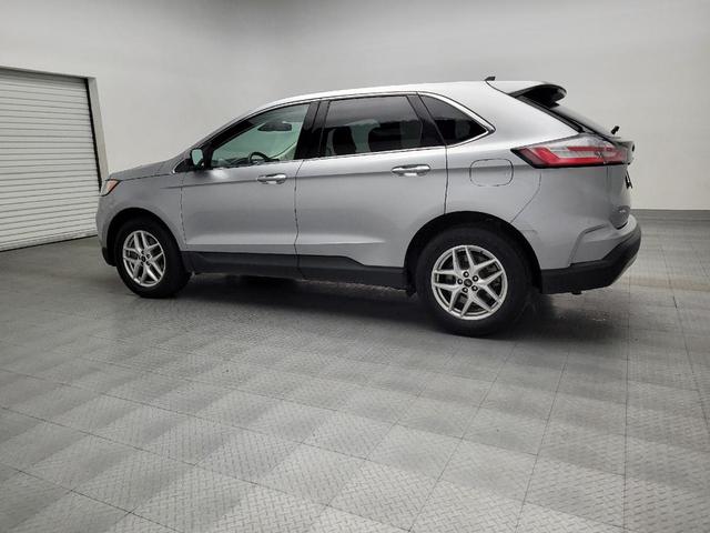 Photo of 2023 Iconic Silver Metallic Ford Edge