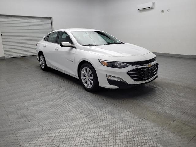 Photo of 2023 Summit White Chevrolet Malibu