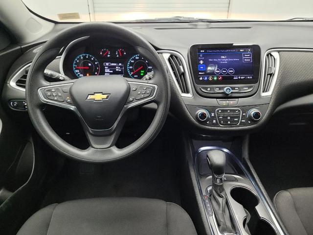 Photo of 2023 Summit White Chevrolet Malibu