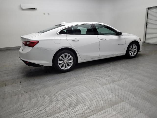 Photo of 2023 Summit White Chevrolet Malibu