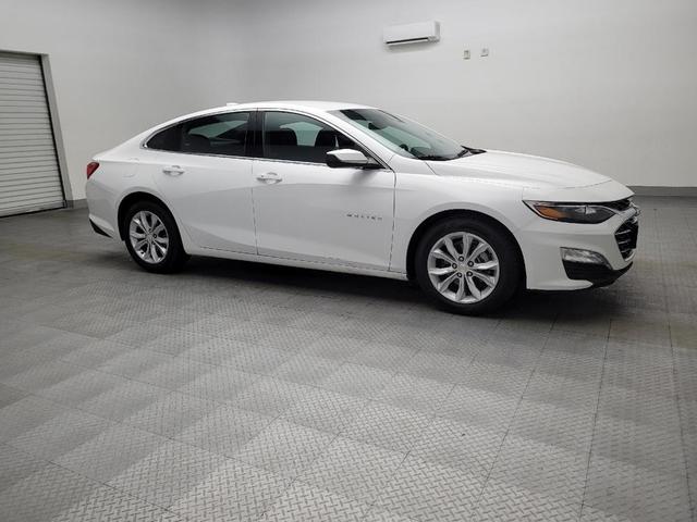 Photo of 2023 Summit White Chevrolet Malibu
