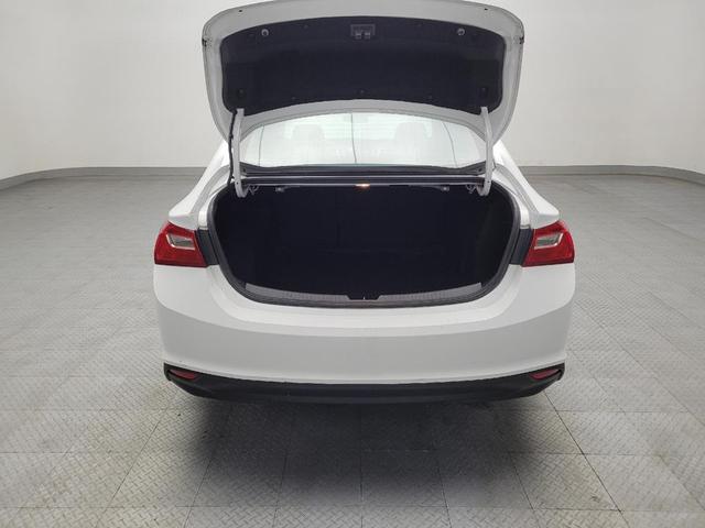 Photo of 2023 Summit White Chevrolet Malibu