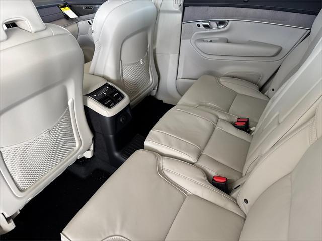 Photo of 2026 Denim Blue Volvo XC90 Plug-In Hybrid