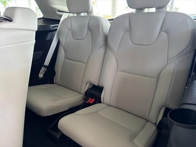 Photo of 2026 Denim Blue Volvo XC90 Plug-In Hybrid