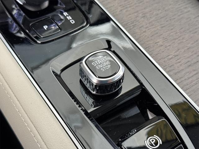 Photo of 2026 Denim Blue Volvo XC90 Plug-In Hybrid