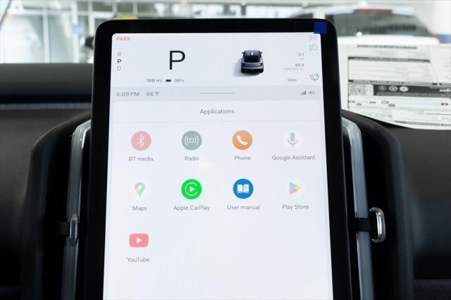 Photo of 2025 Grey Volvo EX30
