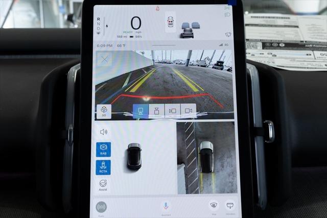 Photo of 2025 Grey Volvo EX30