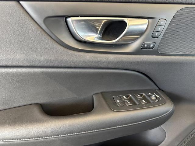 Photo of 2025 Platinum Grey Metallic Volvo S60