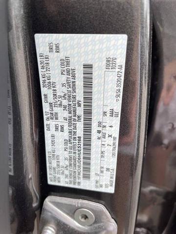 Photo of 2017 Magnetic Metallic Ford Escape