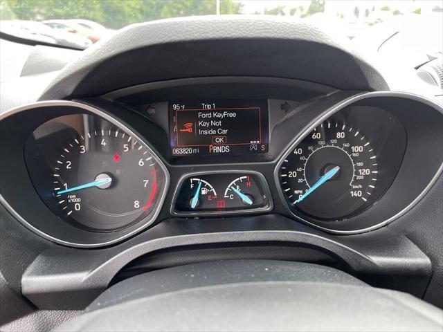 Photo of 2017 Magnetic Metallic Ford Escape