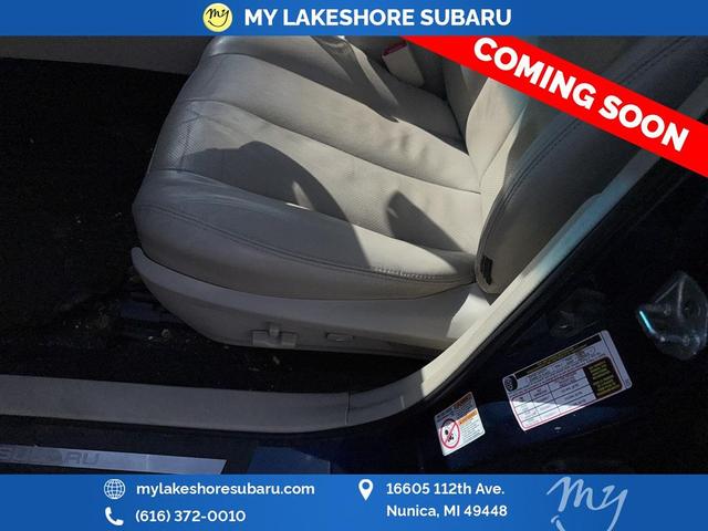 Photo of 2011 Azurite Blue Pearl Subaru Outback
