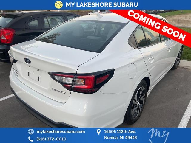 Photo of 2023 Crystal White Pearl Subaru Legacy