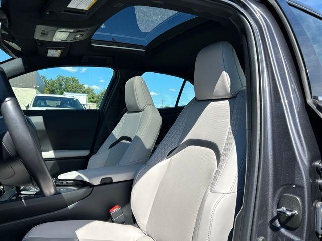 Photo of 2020 Nebula Gray Pearl Lexus UX 250h