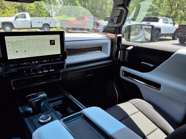 Photo of 2025 Void Black GMC HUMMER EV Pickup