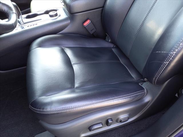 Photo of 2020 Caspian Blue Metallic Nissan Pathfinder