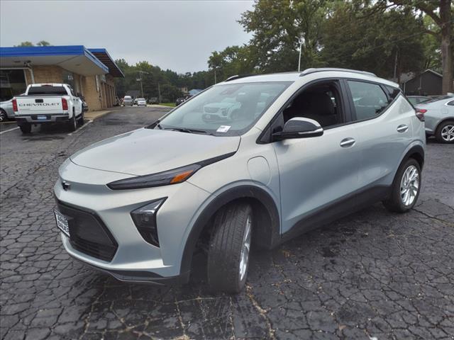 Photo of 2023 Silver Flare Metallic Chevrolet Bolt EUV